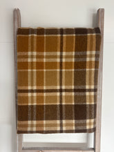 Load image into Gallery viewer, Chocolate Brown King Single NZ Wool Blanket
