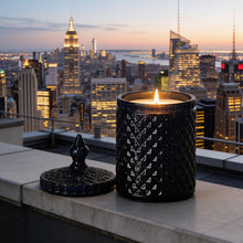 Load image into Gallery viewer, Luxe Vintage Black 250ml Soy Candle