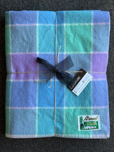 Load image into Gallery viewer, Aranui Pure Wool SINGLE Blanket