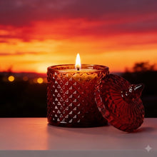 Load image into Gallery viewer, Luxe Vintage Red 250ml Soy Candle
