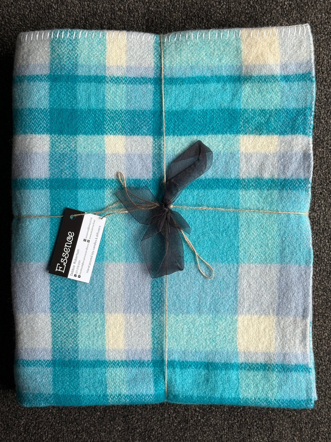Lovely 100% NZ Wool KING SINGLE Blanket