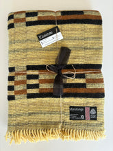 Load image into Gallery viewer, Manatunga Pure Wool Collectors Travel Rug
