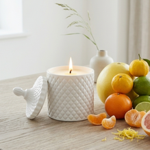 Load image into Gallery viewer, Blanc No.1  300ml Soy Candle
