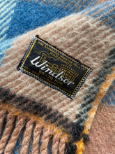 Load image into Gallery viewer, Windsor 80% Wool and Mohair
